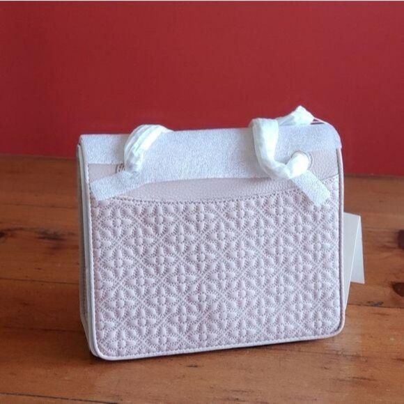 NWT Tory Burch Bryant Leather Shoulder/Crossbody Handbag - Picture 5 of 8